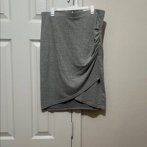 Leith Gray Pencil Skirt